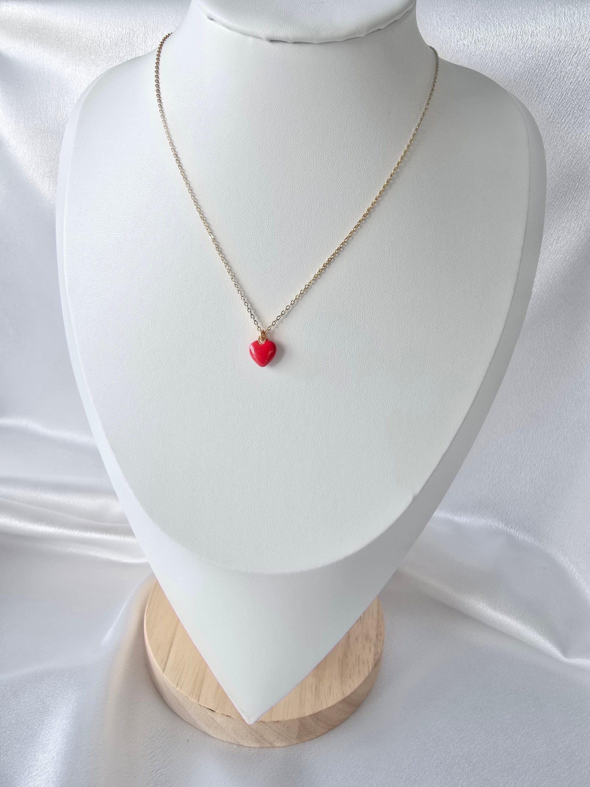 Collier LOVE