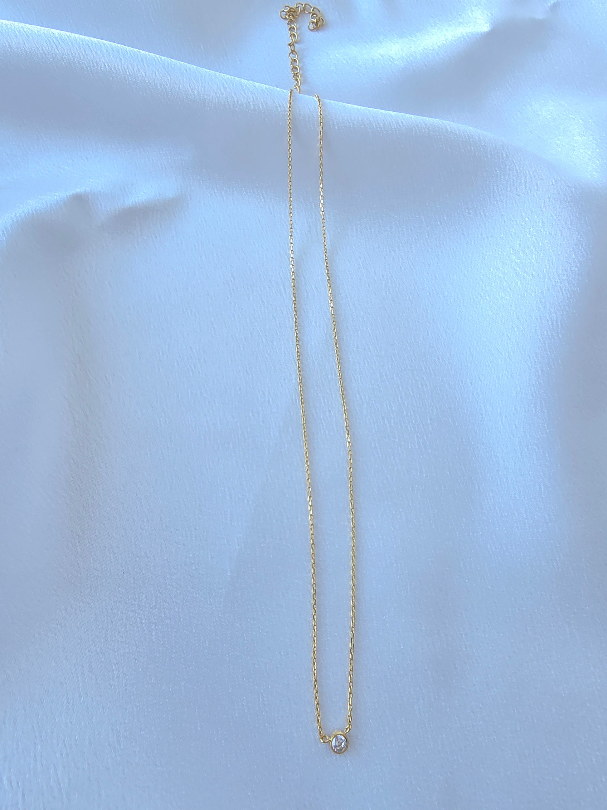 Collier JADE