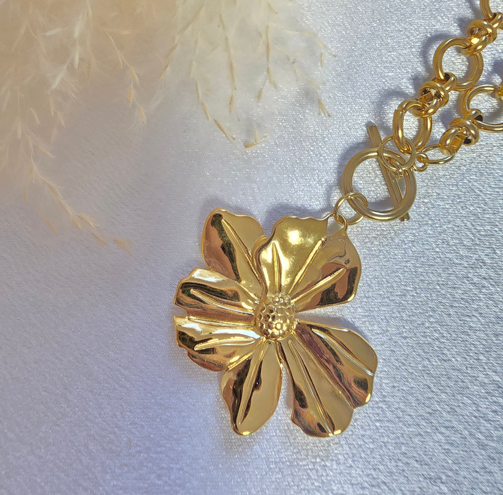 Collier KALE