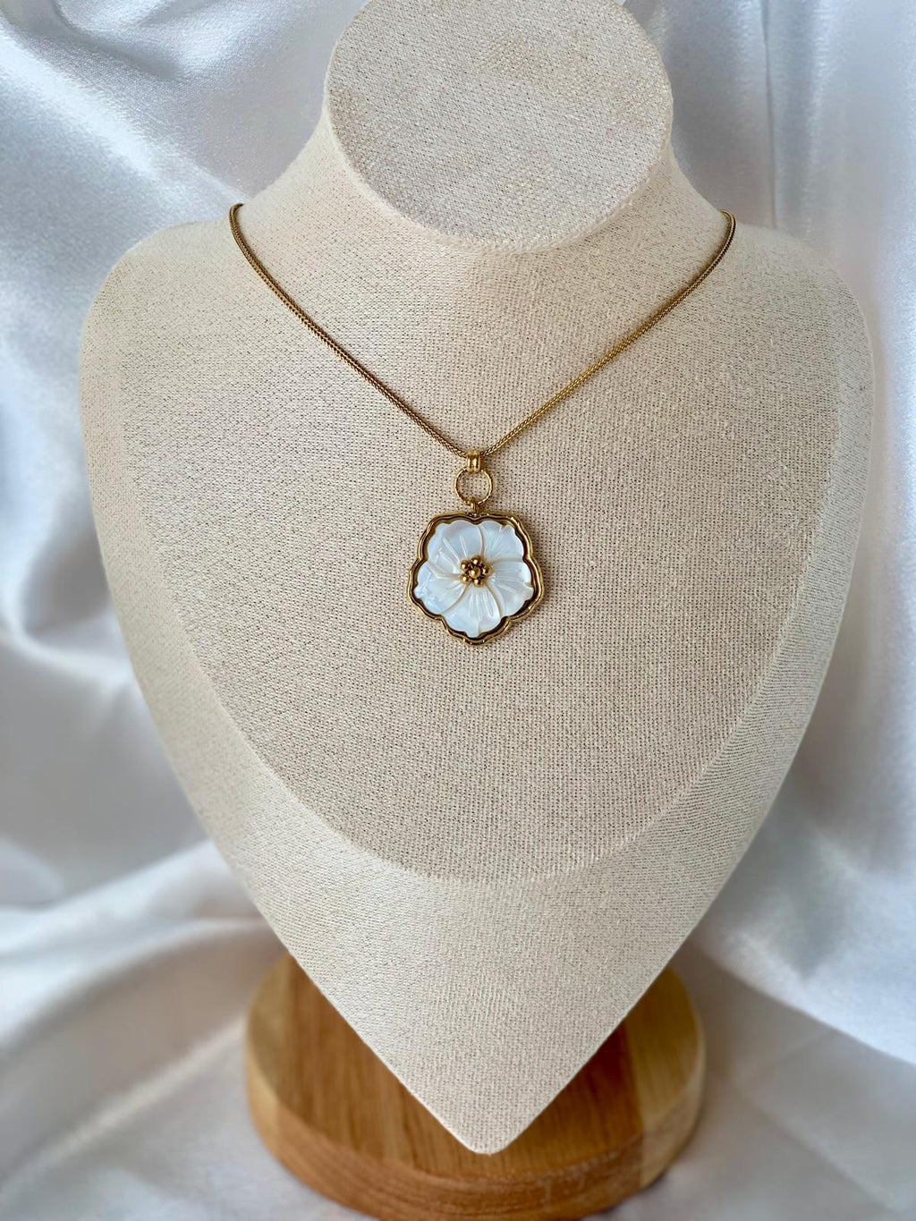 Collier Coralie