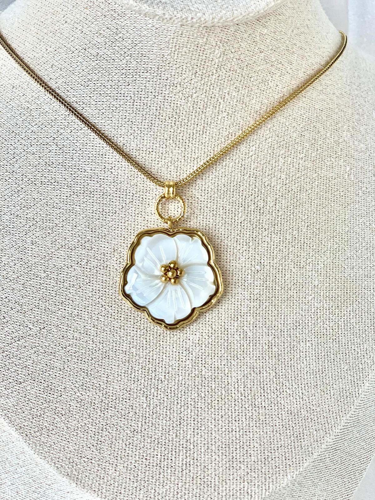 Collier Coralie