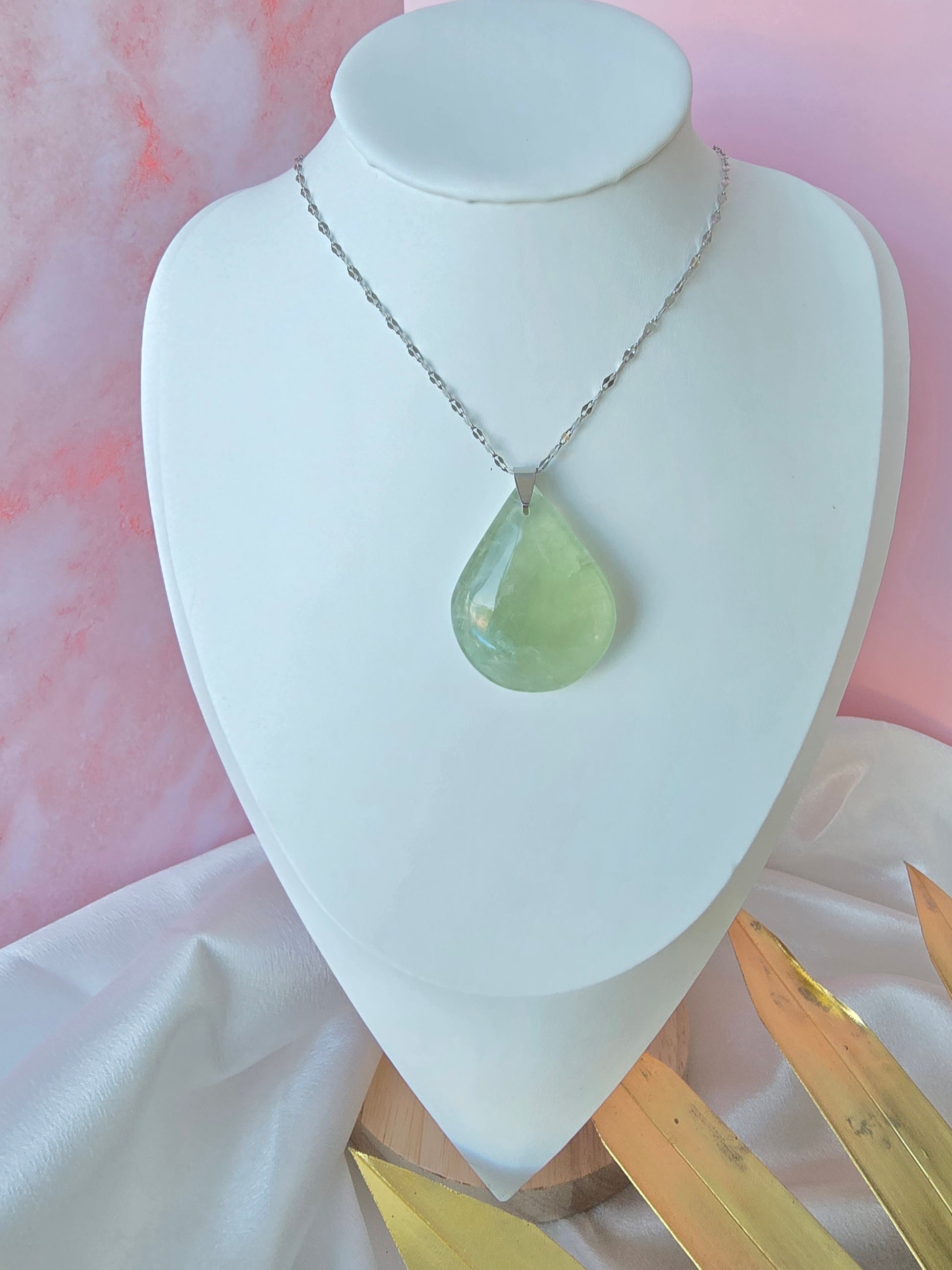 Collier fluorine verte
