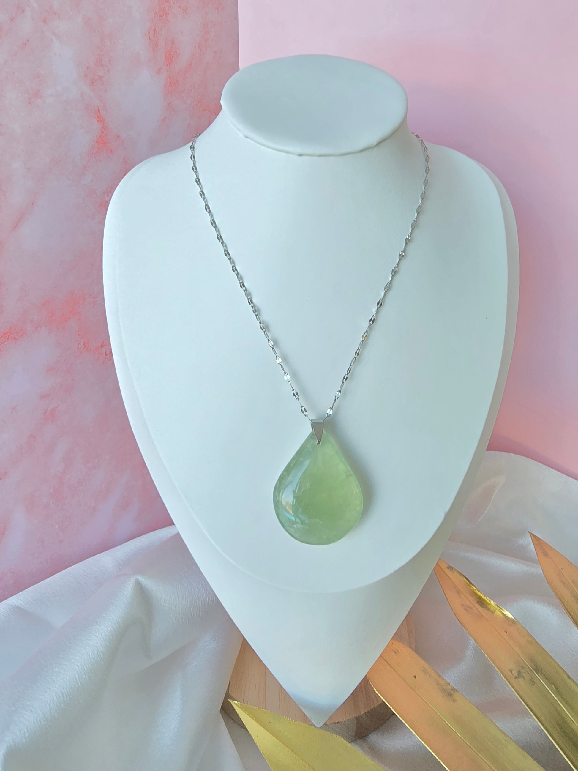 Collier fluorine verte